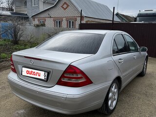 2003 Mercedes-Benz C-Класс 200 II (W203), серебристый, 1000000 рублей, вид 3
