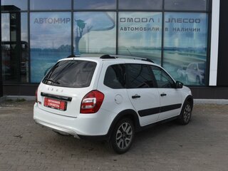 2023 Lada (ВАЗ) Granta Cross I Рестайлинг, белый, 815000 рублей, вид 5
