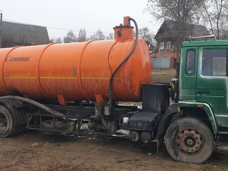 1992 Volvo FE, зелёный, 1750000 рублей, вид 4