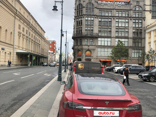 2014 Tesla Model S P85D I, красный, 3000000 рублей, вид 4