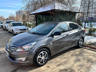 2015 Hyundai Solaris I Рестайлинг, серый, 857000 рублей, вид 1