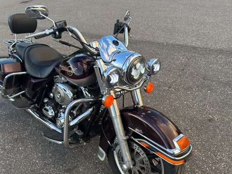 2007 Harley-Davidson Road King, пурпурный, 750000 рублей, вид 2