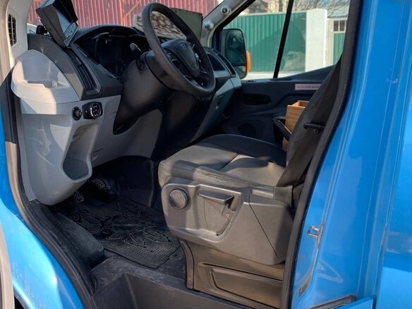 2016 Ford Transit, голубой, 2800000 рублей - вид 9
