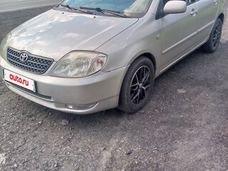 2004 Toyota Corolla IX (E120, E130), серебристый, 450000 рублей, вид 1
