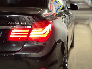 2014 BMW 7 серии Long 750Li xDrive V (F01/F02/F04) Рестайлинг, чёрный, 2190000 рублей, вид 1