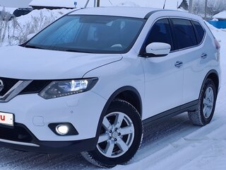 2015 Nissan X-Trail III, белый, 1750000 рублей, вид 3