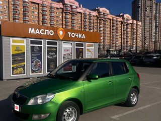 2012 Skoda Fabia II Рестайлинг, зелёный, 420000 рублей, вид 4