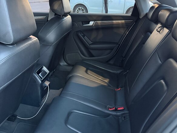 2015 Audi A4 IV (B8) Рестайлинг, белый, 1200000 рублей - вид 10