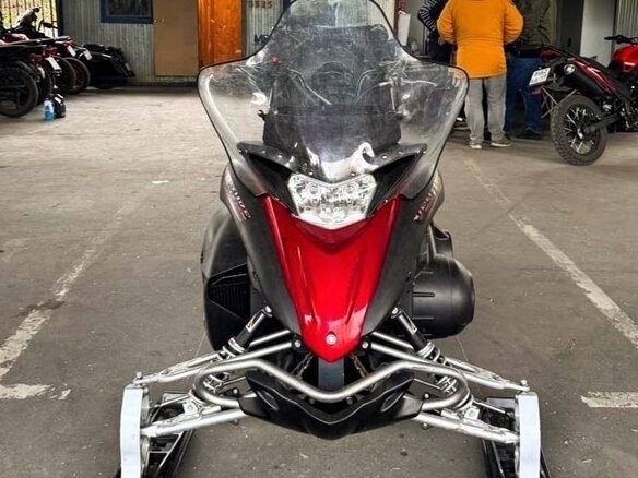 2012 Yamaha Venture, красный, 1100000 рублей - вид 7