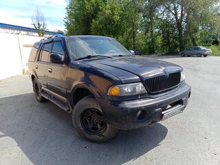 1997 Lincoln Navigator I, чёрный, 450000 рублей, вид 2