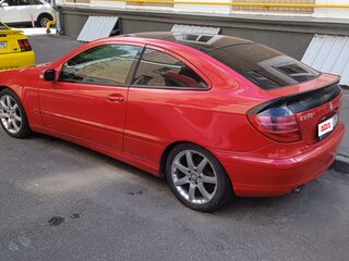 2002 Mercedes-Benz C-Класс 230 II (W203), красный, 520000 рублей, вид 3