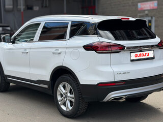 2024 Geely Atlas Pro, белый, 1800000 рублей, вид 5