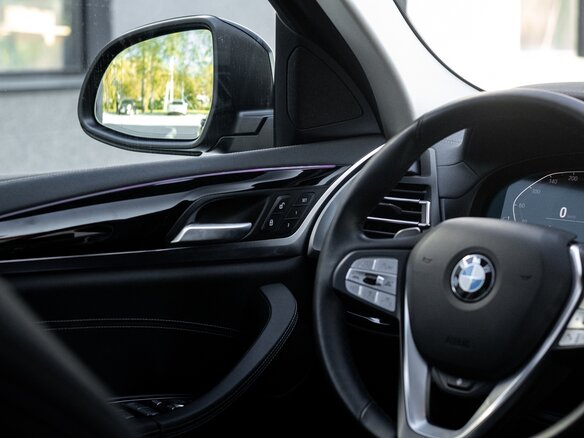 2021 BMW X4 20i II (G02) Рестайлинг, чёрный, 5600000 рублей - вид 18