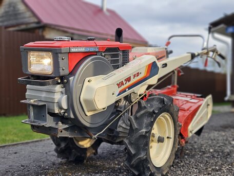 2000 Yanmar F-15, красный, 250000 рублей, вид 1