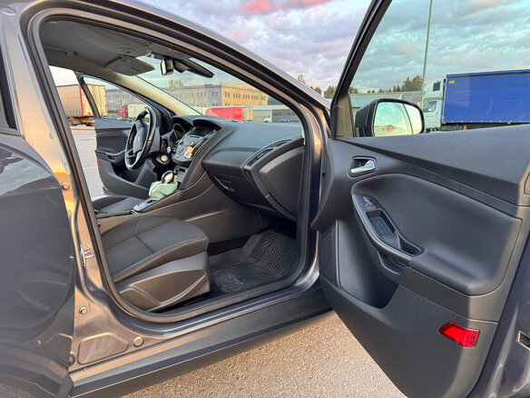 2018 Ford Focus III Рестайлинг, серый, 1520000 рублей - вид 14