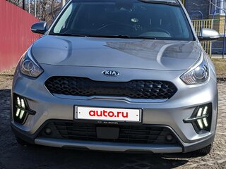2019 Kia Niro I Рестайлинг, серый, 2150000 рублей, вид 3