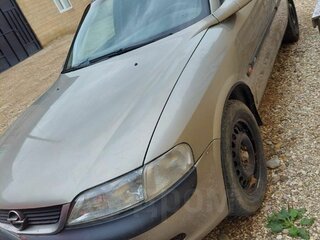 1996 Opel Vectra B, бежевый, 250000 рублей, вид 4