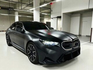 2026 BMW M5 VII (G90), чёрный, 19500888 рублей, вид 1