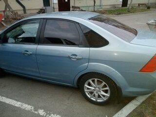2009 Ford Focus II Рестайлинг, серый, 490000 рублей, вид 5
