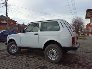 2012 Lada (ВАЗ) 2121 (4x4) I Рестайлинг, белый, 399000 рублей, вид 2