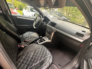 2010 Opel Astra H Рестайлинг, чёрный, 680000 рублей, вид 5