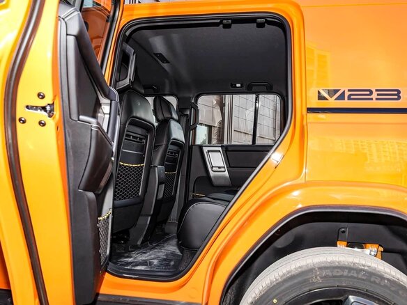 2025 iCar V23 81.76 kWh, оранжевый, 3350000 рублей - вид 19