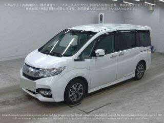 2015 Honda Stepwgn Spada V, белый, 1850000 рублей, вид 3
