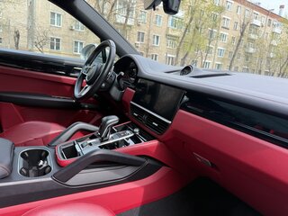 2021 Porsche Cayenne Coupé III, серый, 9950000 рублей, вид 3