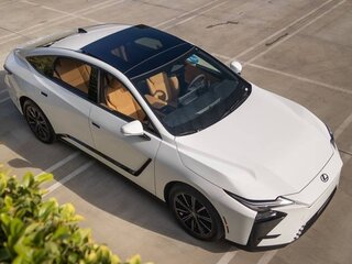 2026 Lexus ES 350h VIII, белый, 11807082 рублей, вид 2