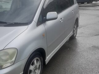2002 Toyota Ipsum II (M20), серебристый, 850000 рублей, вид 2