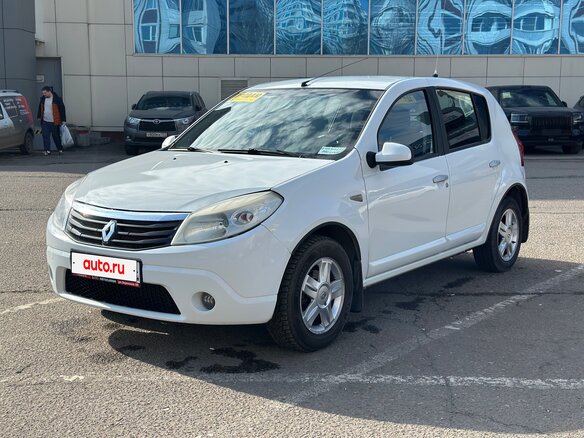 2012 Renault Sandero I, белый, 599000 рублей - вид 2