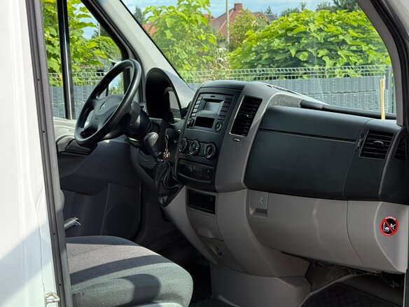 2015 Mercedes-Benz Sprinter, белый, 3200000 рублей - вид 9
