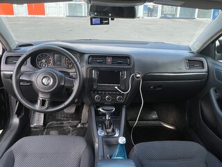 2014 Volkswagen Jetta VI, чёрный, 935000 рублей, вид 5