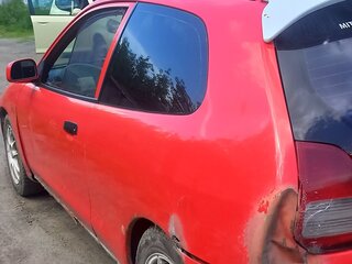 1998 Mitsubishi Mirage V, красный, 111111 рублей, вид 4