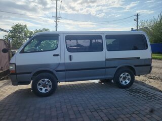 2003 Toyota Regius Ace H100, белый, 870000 рублей, вид 4