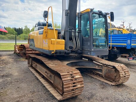 2020 Volvo EC, жёлтый, 7990000 рублей, вид 5