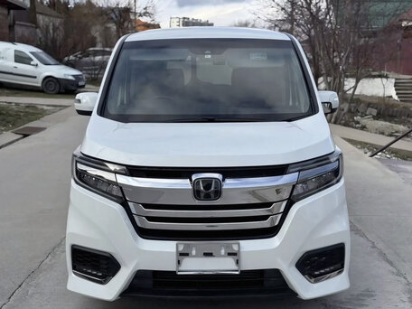 2022 Honda Stepwgn Spada V Рестайлинг, белый, 2460000 рублей, вид 2