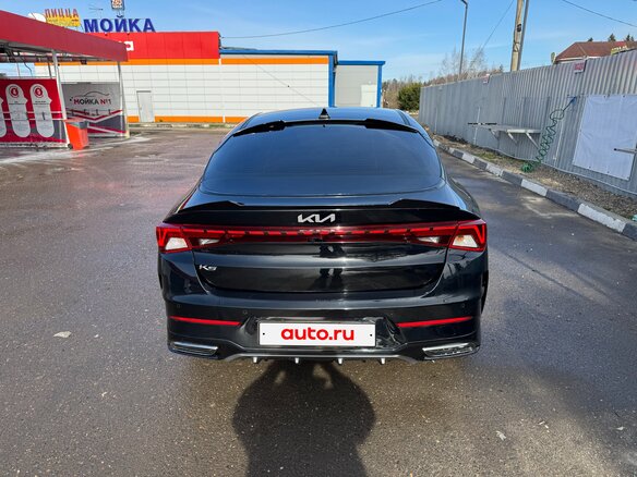 2022 Kia K5 III, чёрный, 2650000 рублей - вид 5