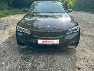 2020 BMW 3 серии 320i xDrive VII (G2x), чёрный, 4000000 рублей, вид 2