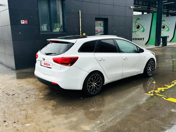2014 Kia Ceed II, жёлтый, 560000 рублей - вид 5