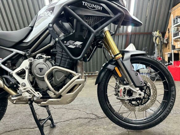 2023 Triumph Tiger 1200, белый, 1690000 рублей - вид 35
