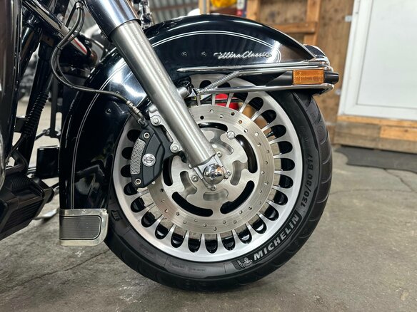 2012 Harley-Davidson Electra Glide, чёрный, 1130000 рублей - вид 29