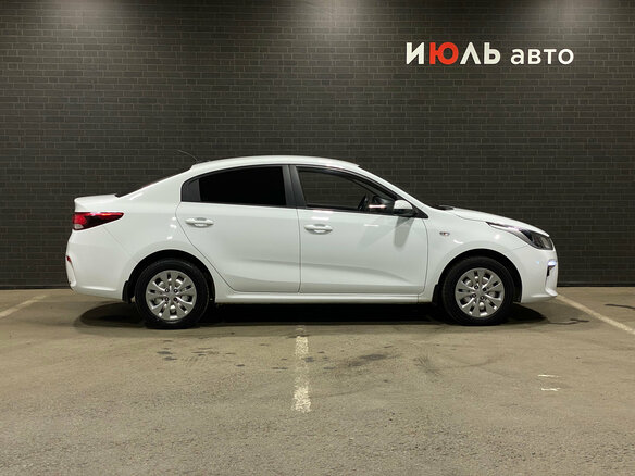 2019 Kia Rio IV, белый - вид 3