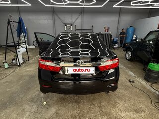 2014 Toyota Camry VII (XV50), чёрный, 1690000 рублей, вид 3