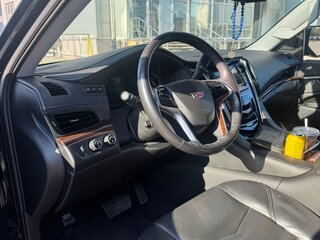 2020 Cadillac Escalade IV, чёрный, 6900000 рублей, вид 5