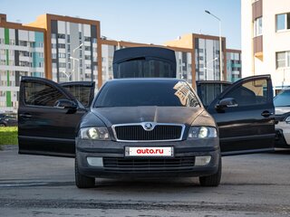 2006 Skoda Octavia II (A5), чёрный, 350000 рублей, вид 2