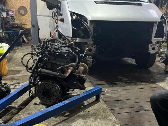 2011 Ford Transit, серый, 1050000 рублей - вид 13