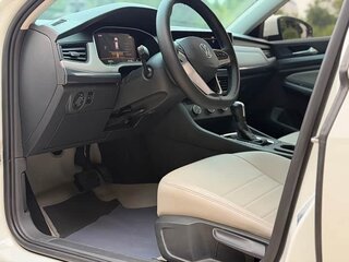 2023 Volkswagen Bora IV (China Market) Рестайлинг, белый, 1230008 рублей, вид 5