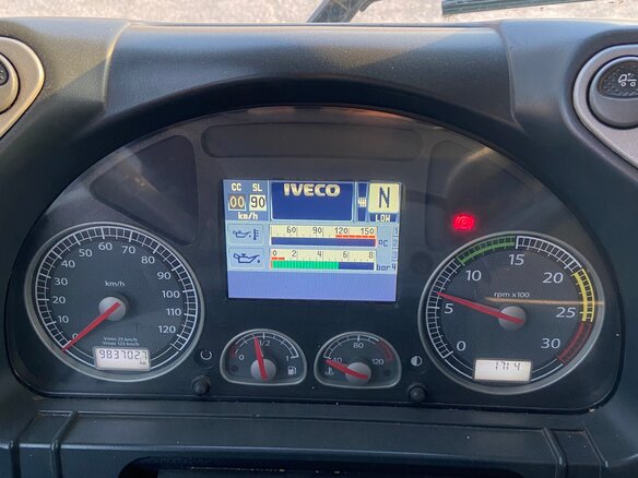 2011 Iveco Stralis, белый, 2800000 рублей - вид 3