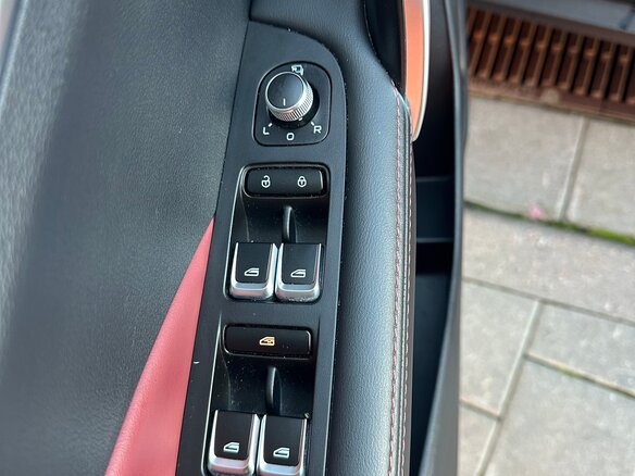 2020 Geely Binyue I, белый - вид 15